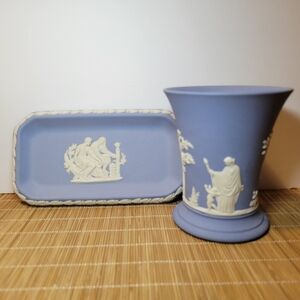 Vintage Wedgewood Small Vase And Dresser Tray Two Pieces